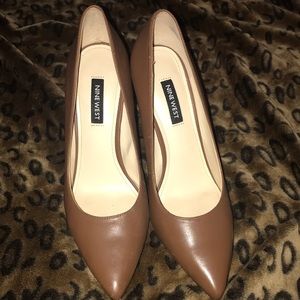 Used Tatiana Pointy Toe Pumps